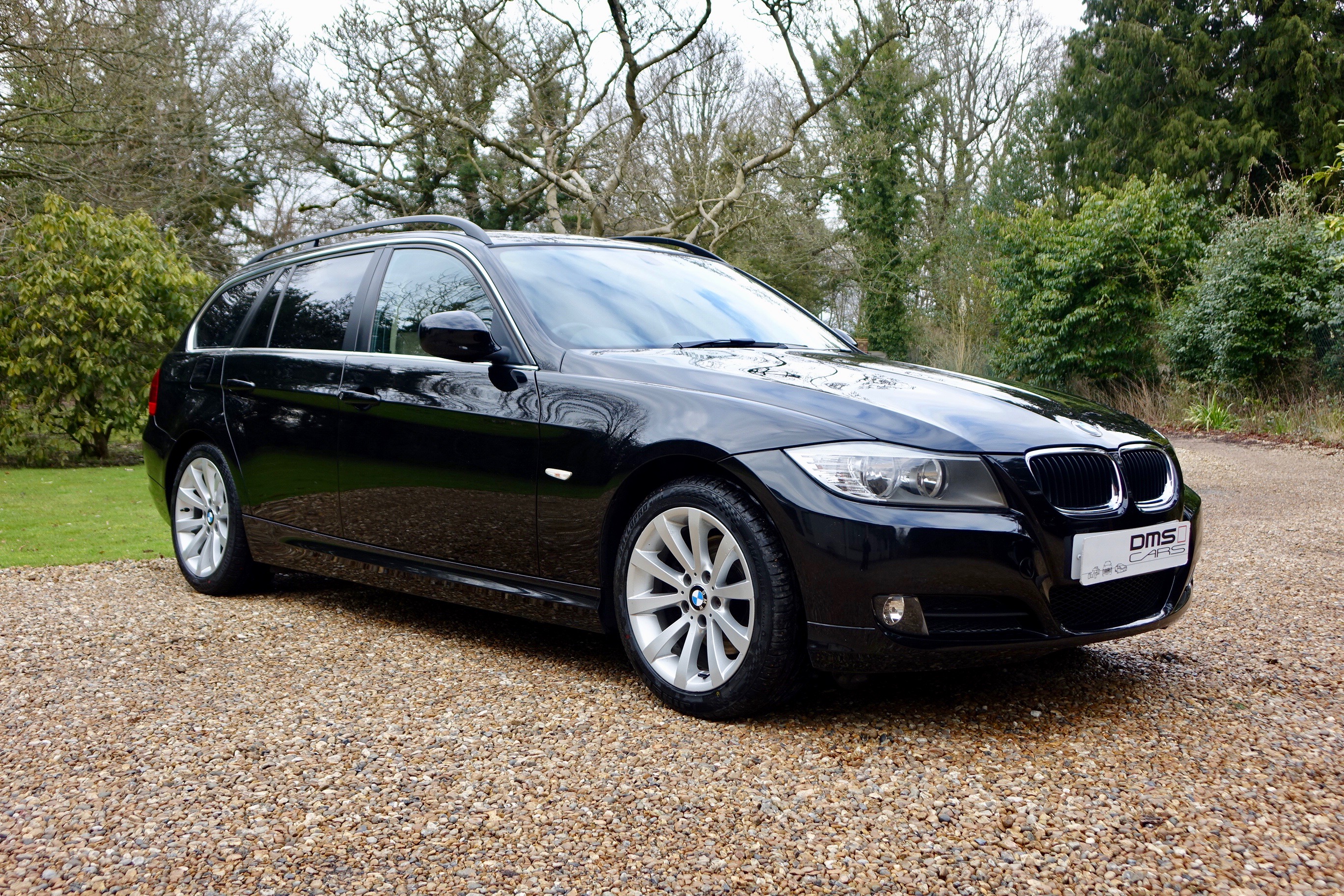 BMW 320i Touring SE Business Edition | DMS Cars