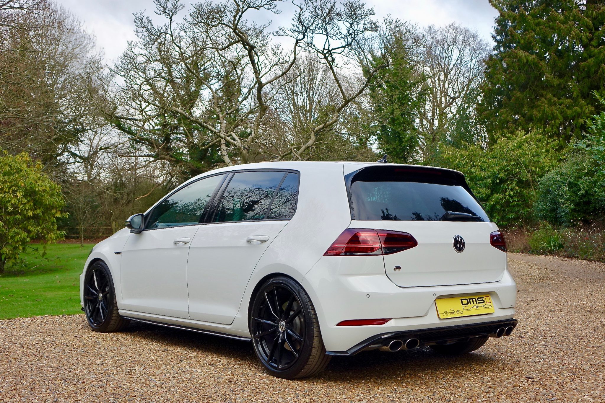 VW Golf R 2.0 TSI 4Motion (Facelift) | DMS Cars