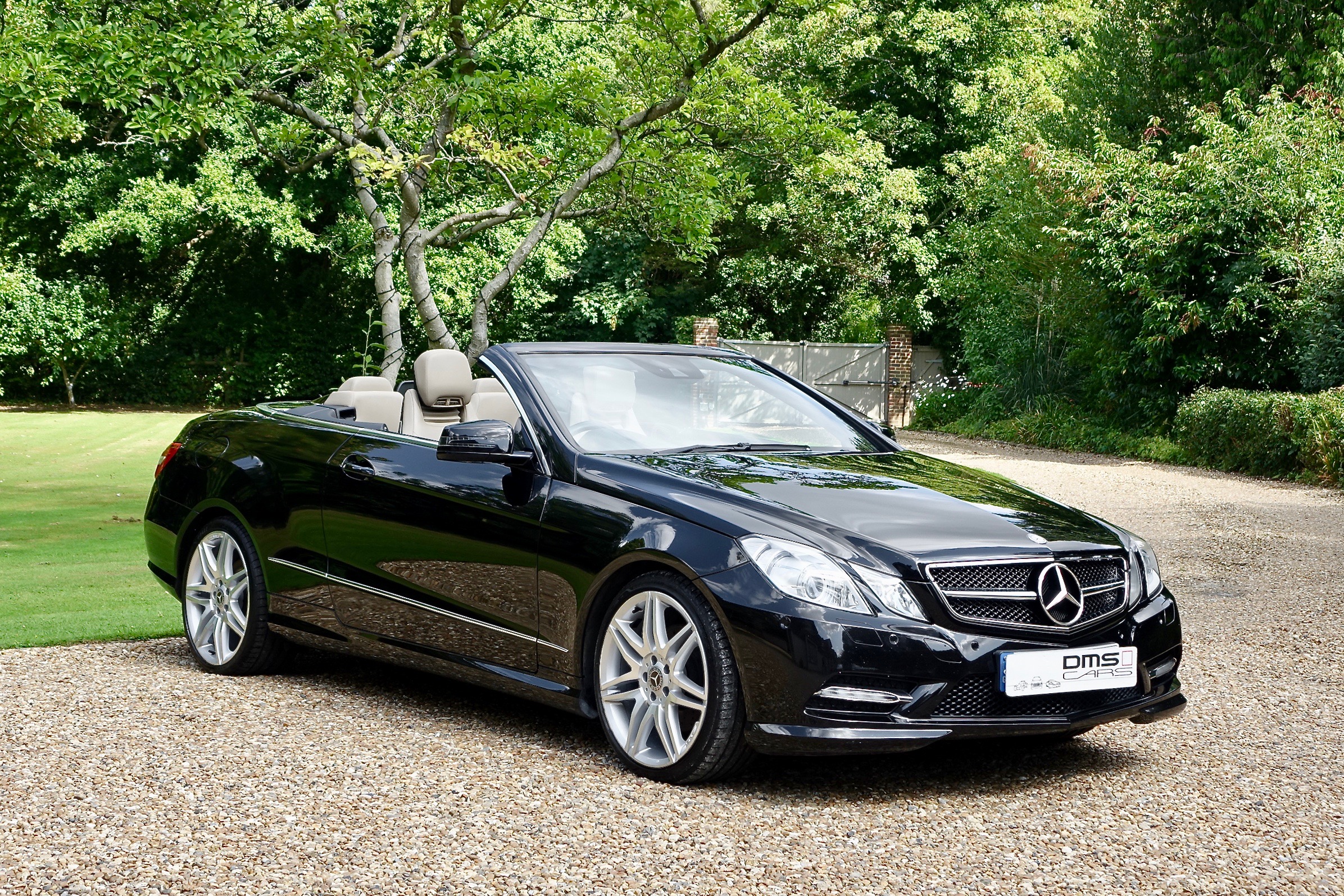 mercedes-e350-cdi-sport-convertible-blueefficiency-dms-cars