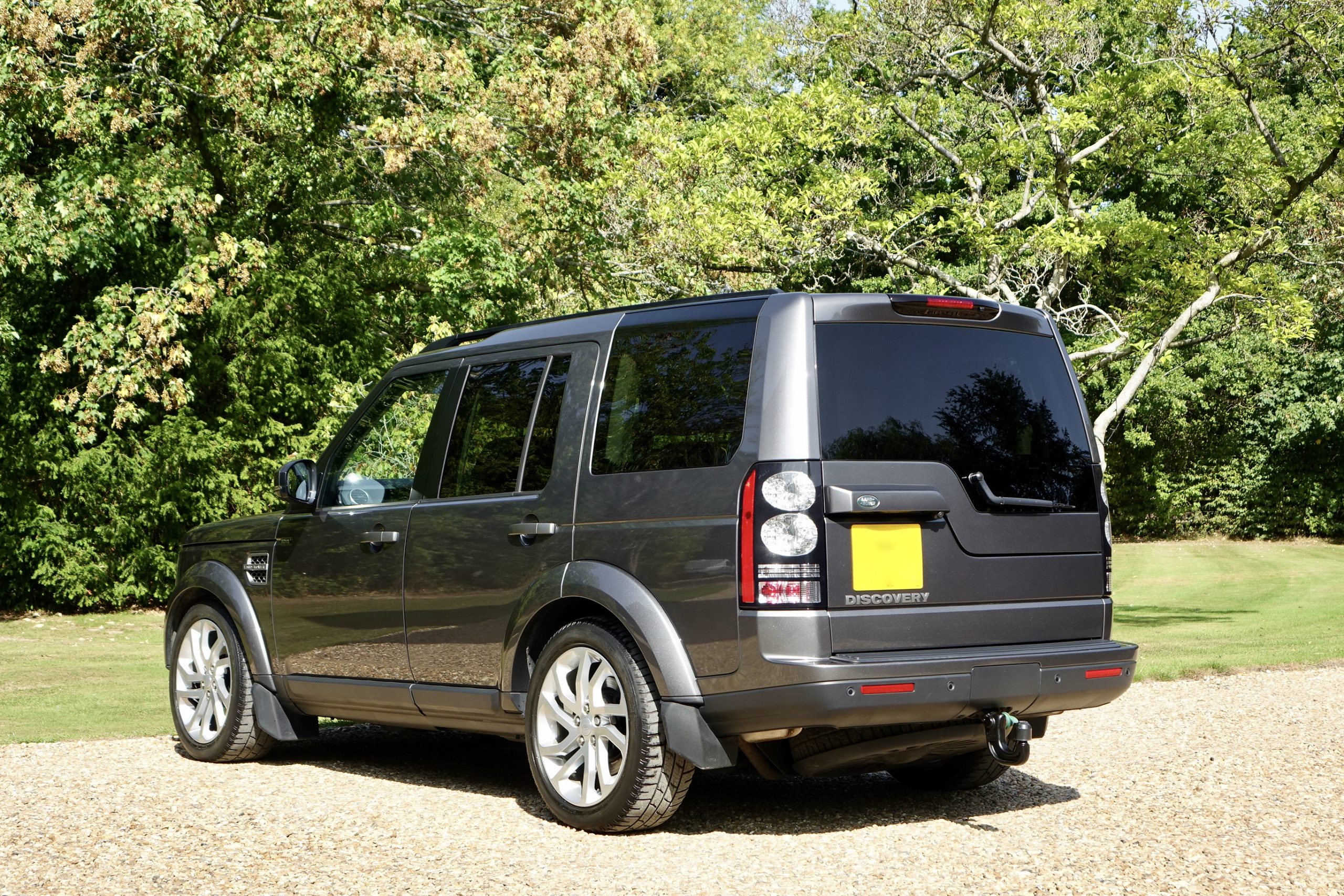 Land Rover Discovery 4 SE Tech 3.0 SDV6 DMS Cars