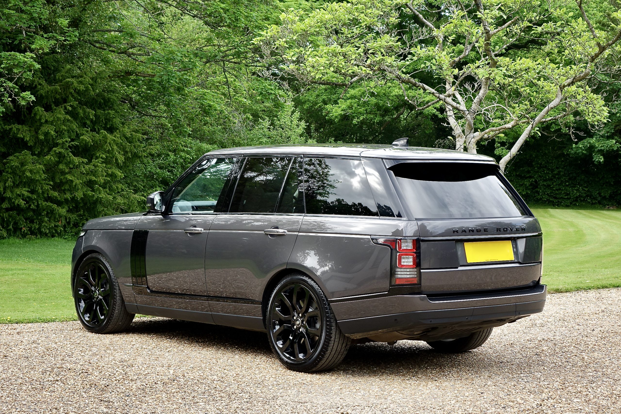 Range Rover 4.4SD V8 Vogue SE | DMS Cars